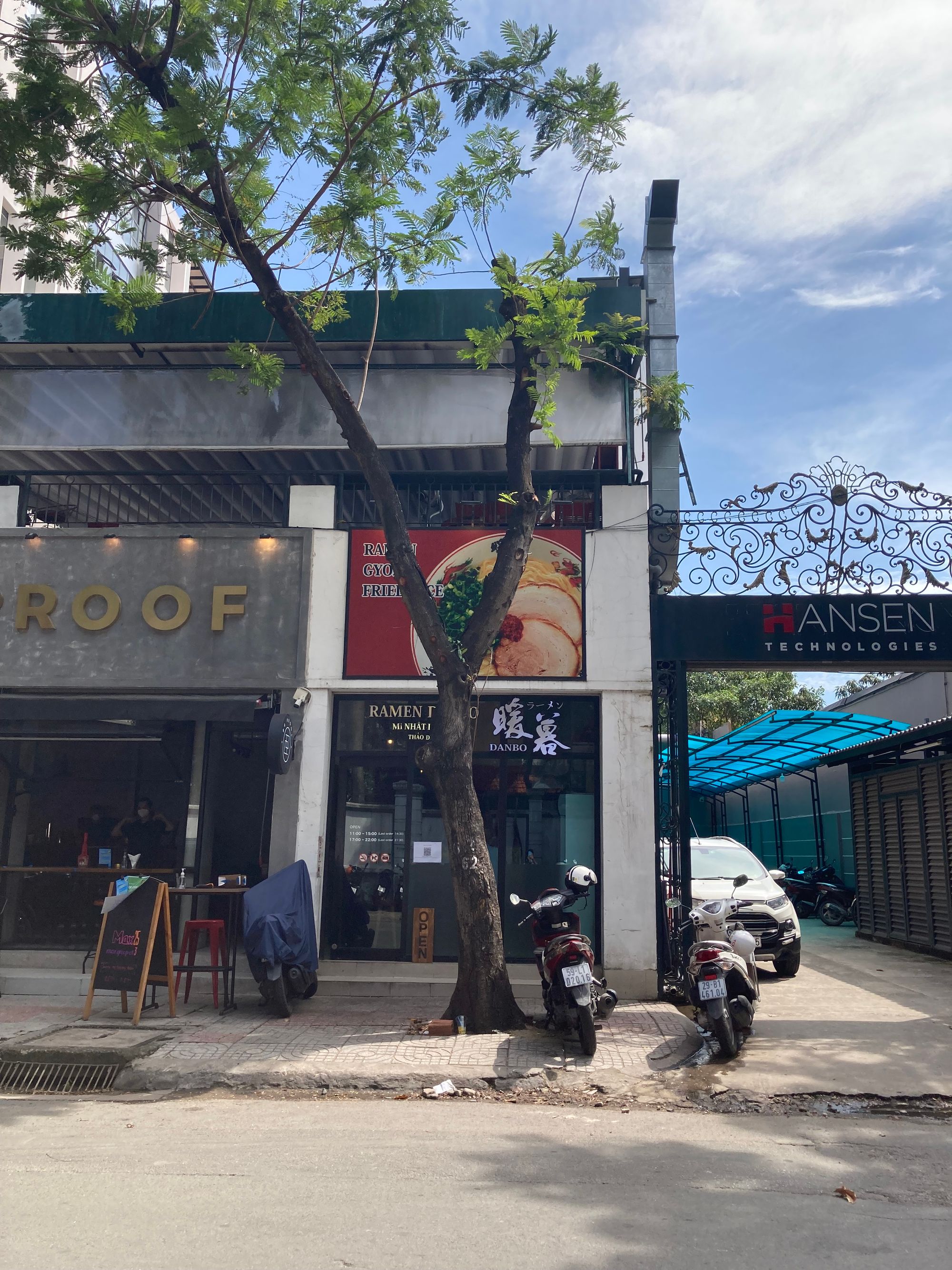 Nơi nào ở Sài Gòn yêu cây xanh nhất?