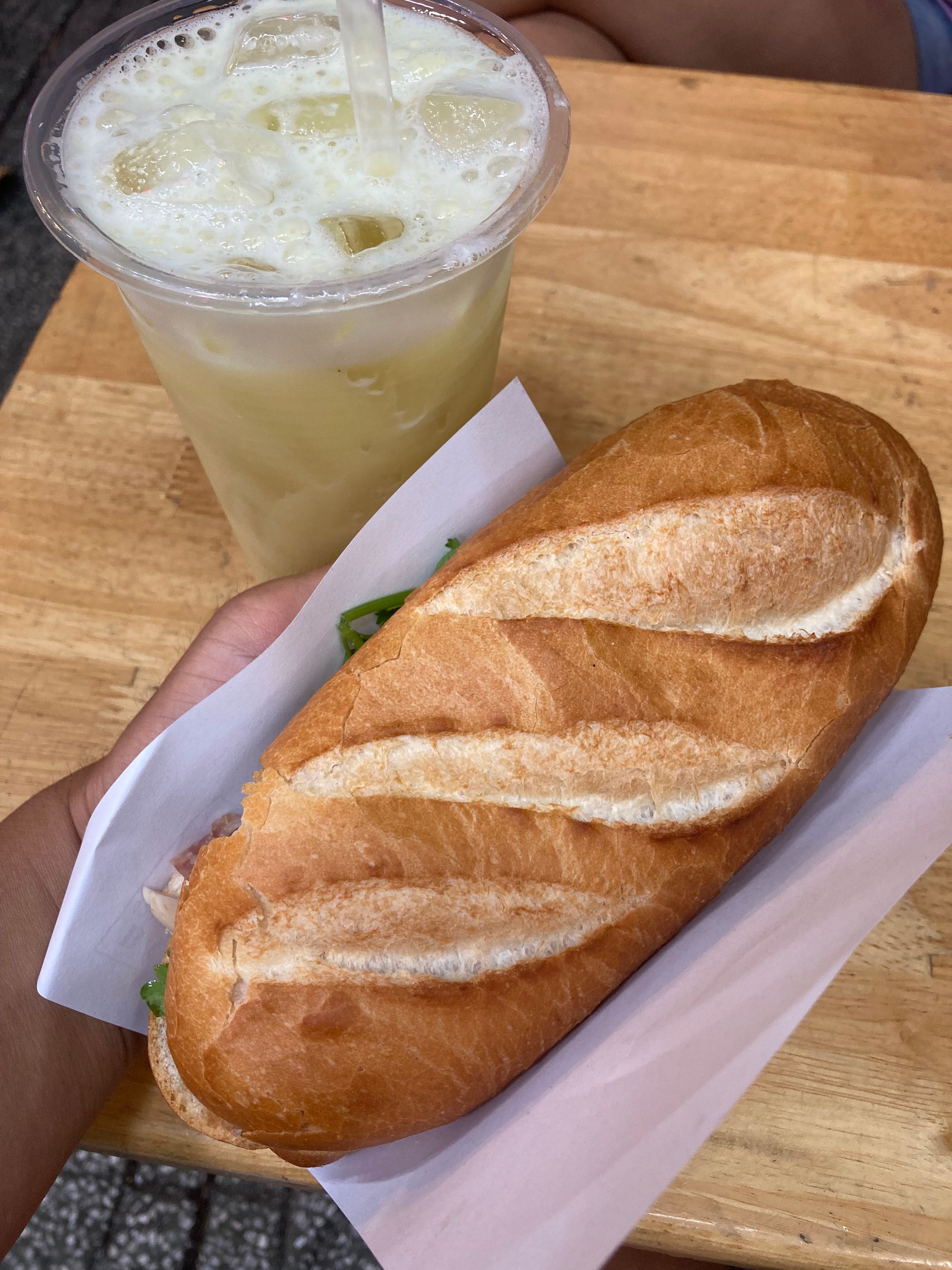 Nghệ nhân bán bánh mì và nghệ thuật bánh mì