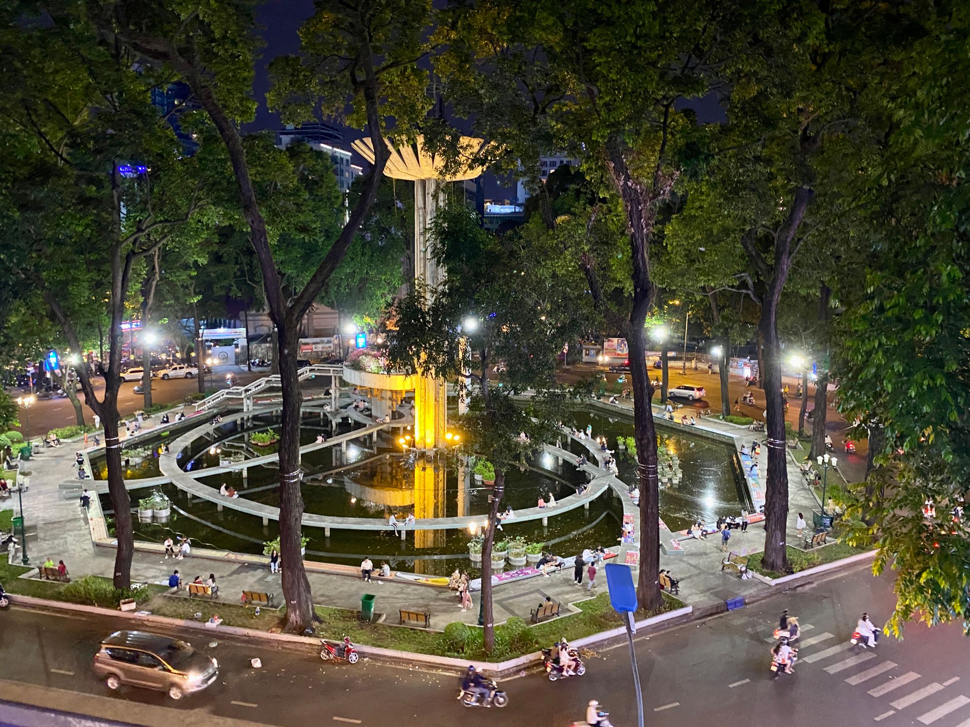 Ngắm Sài Gòn từ trên cao