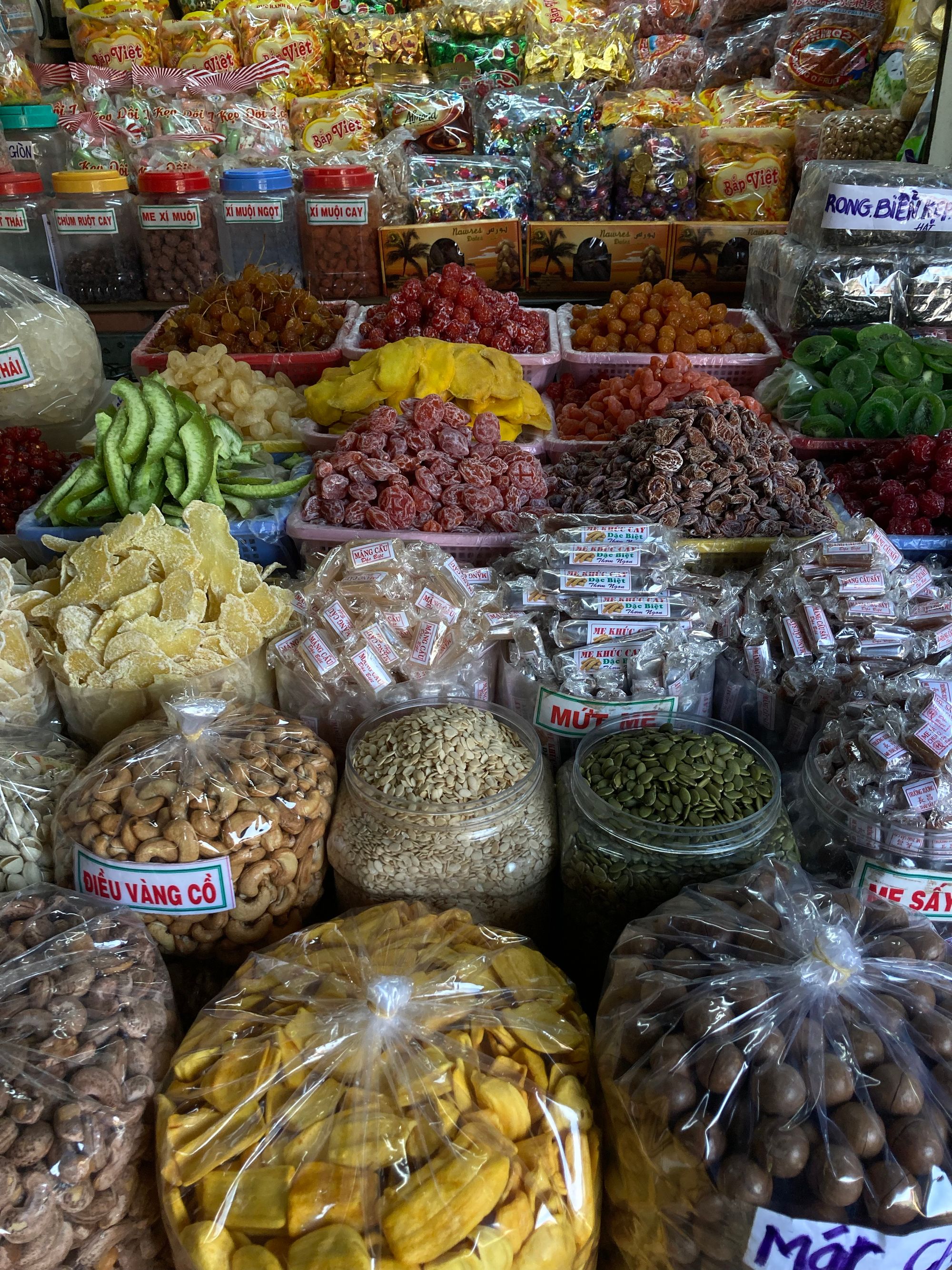 Chợ lớn nhất Sài Gòn