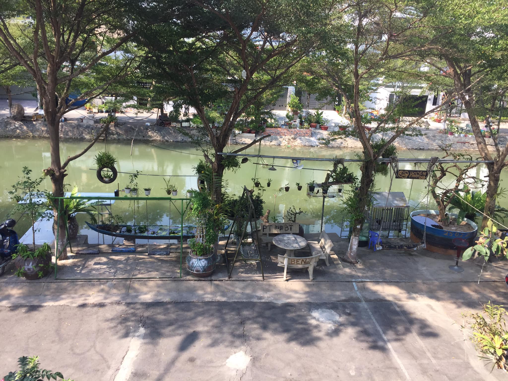 Đất nước của những người thợ cơ khí