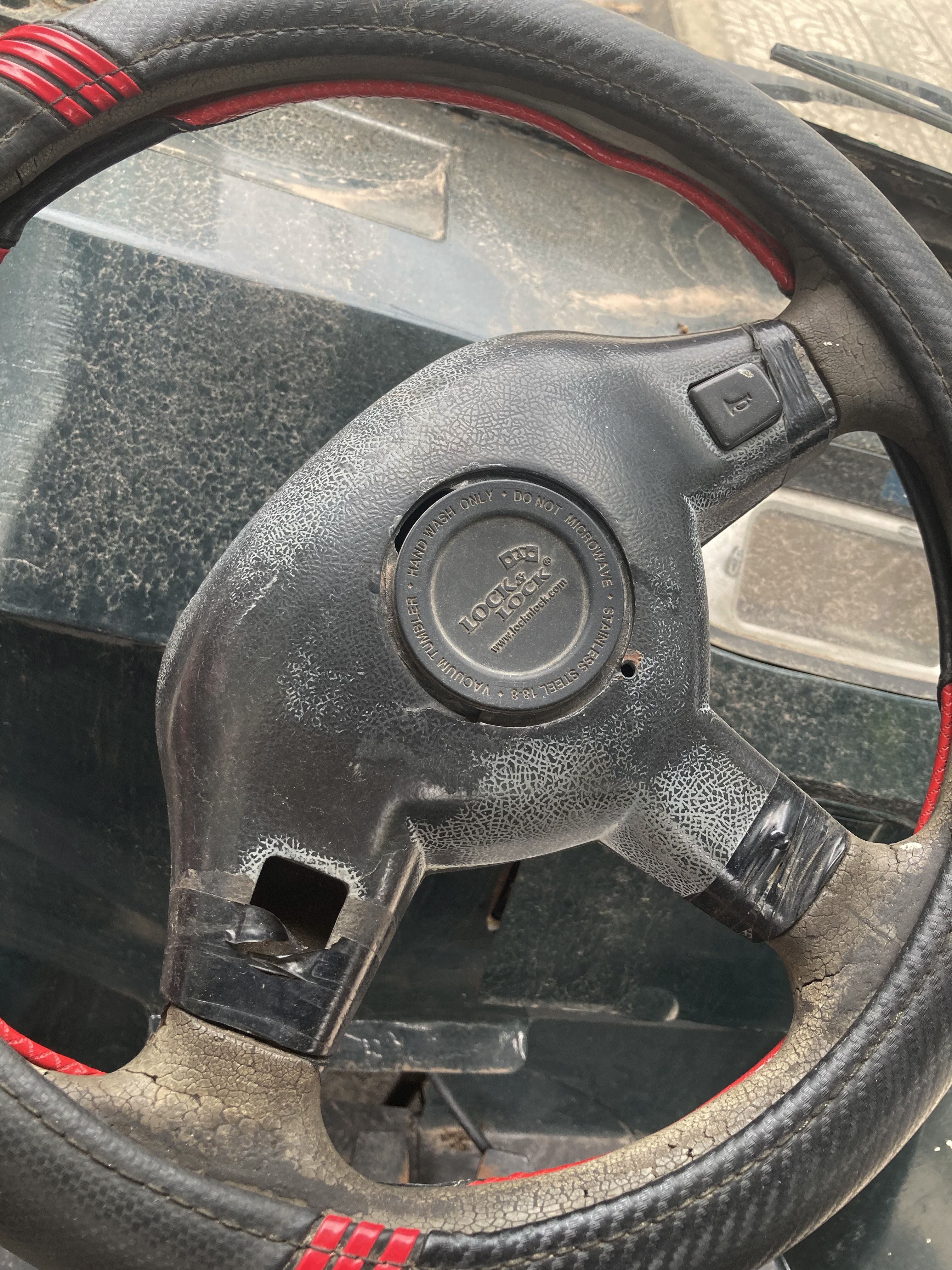 Đất nước của những người thợ cơ khí