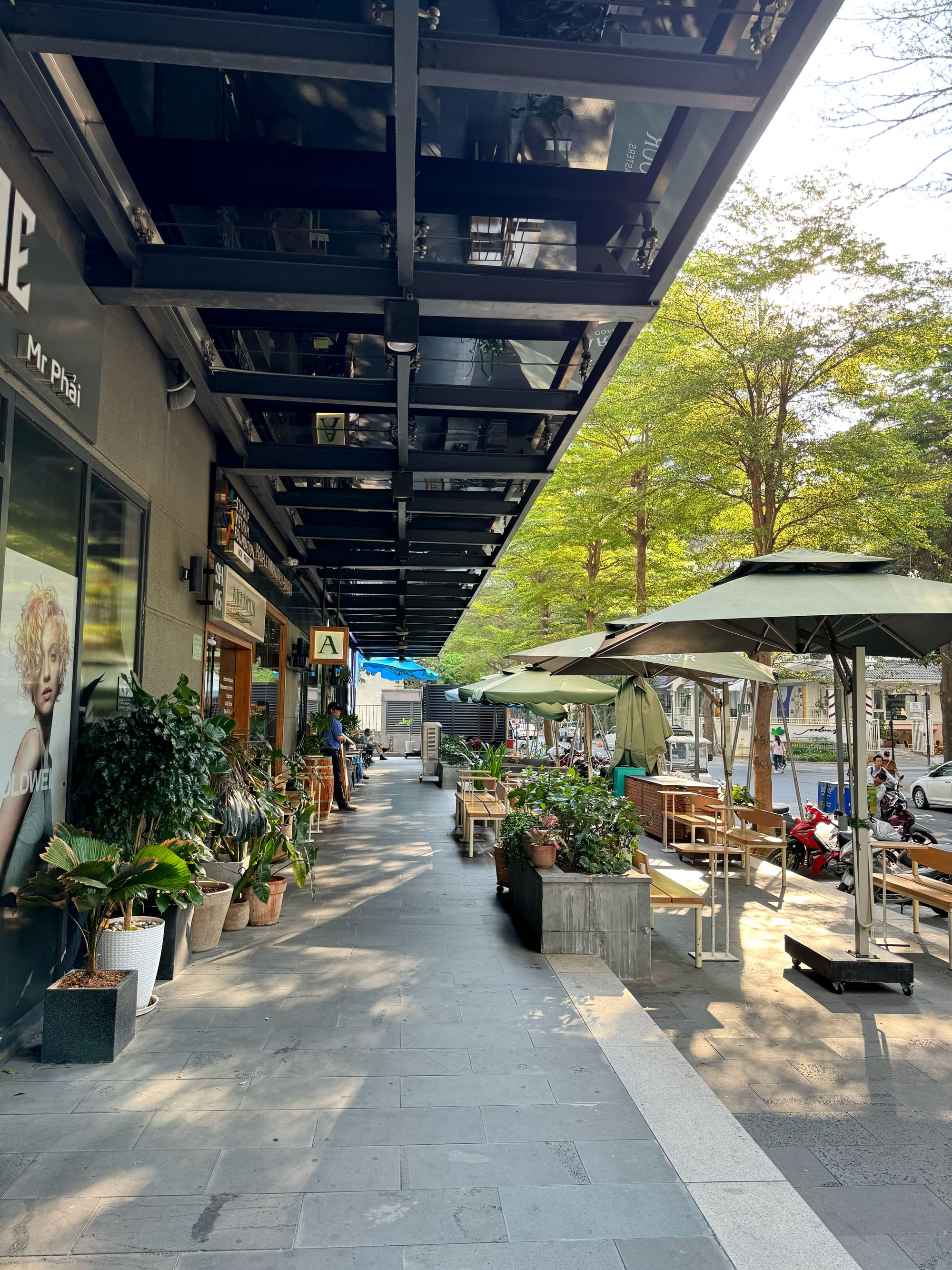 Saigon Pearl