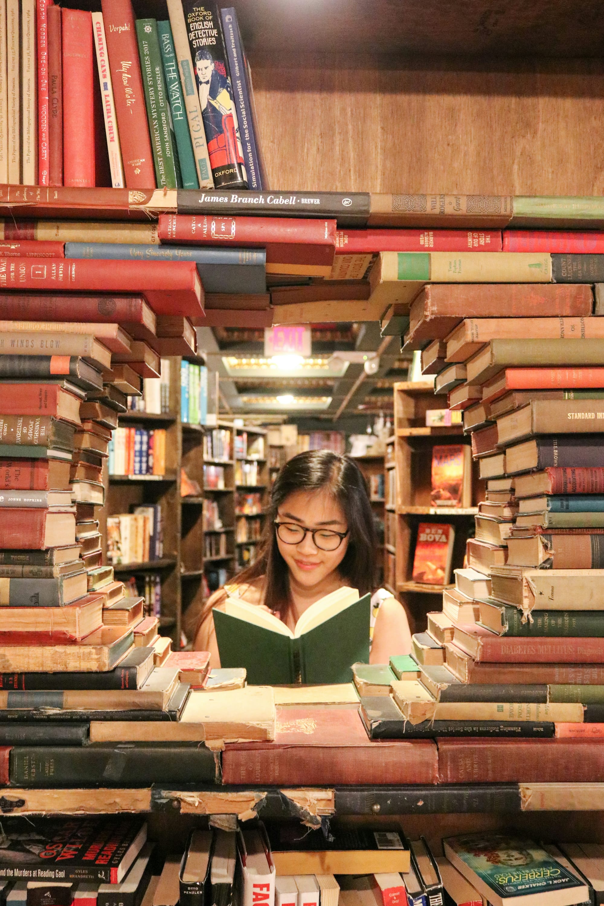 Trái ngược với thông minh là gì?