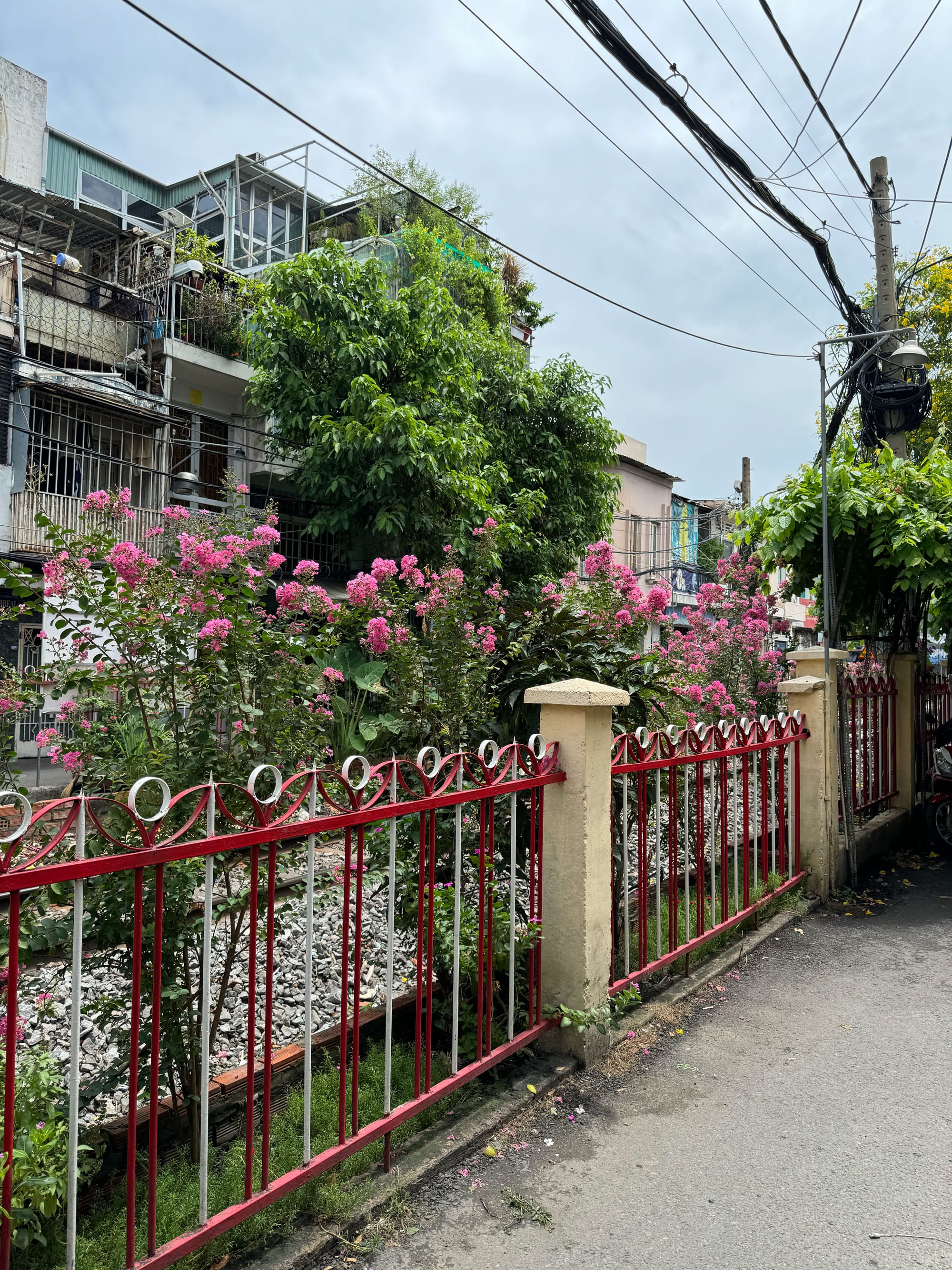 Khám phá con hẻm dài nhất Sài Gòn