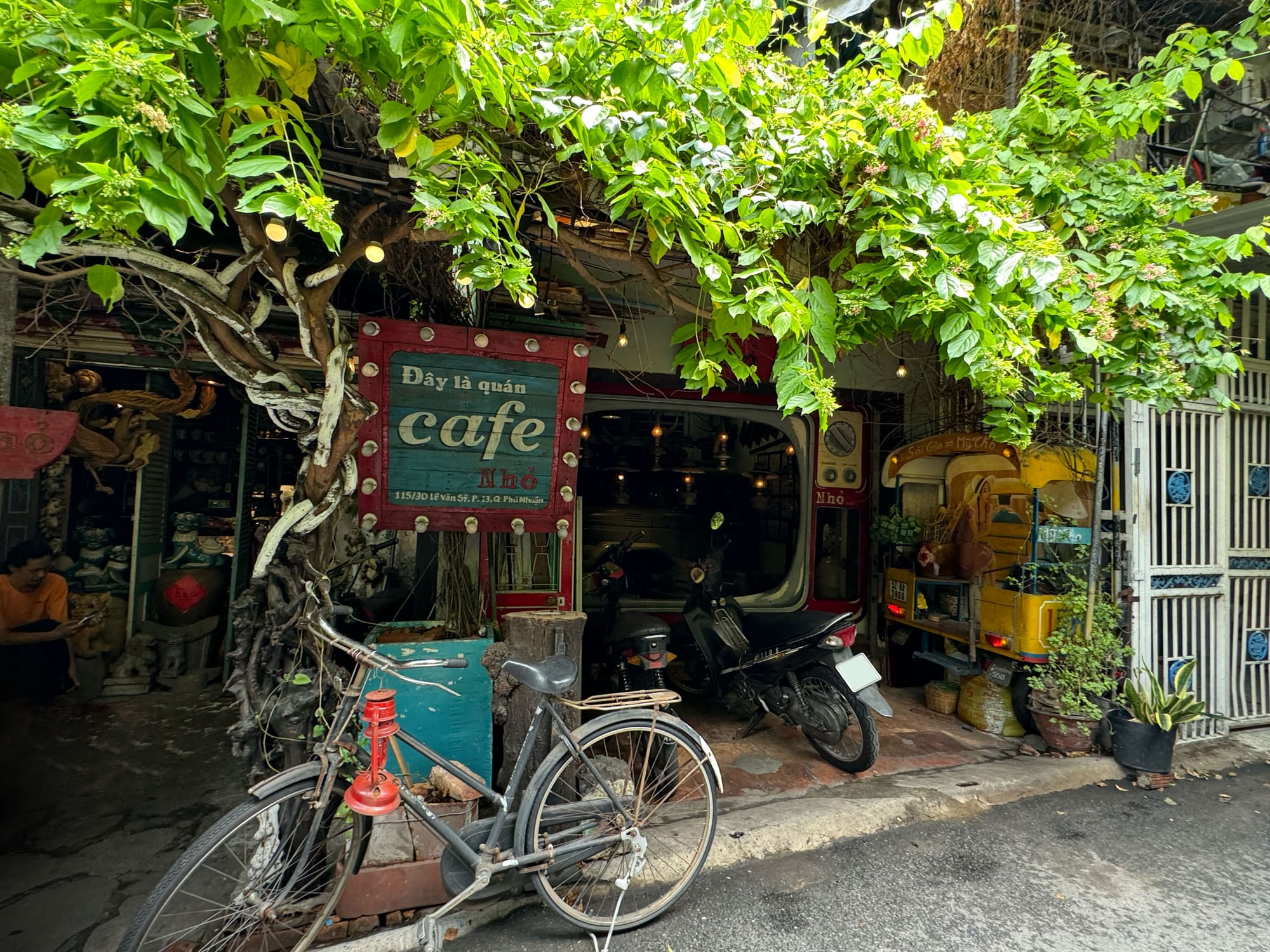 Khám phá con hẻm dài nhất Sài Gòn
