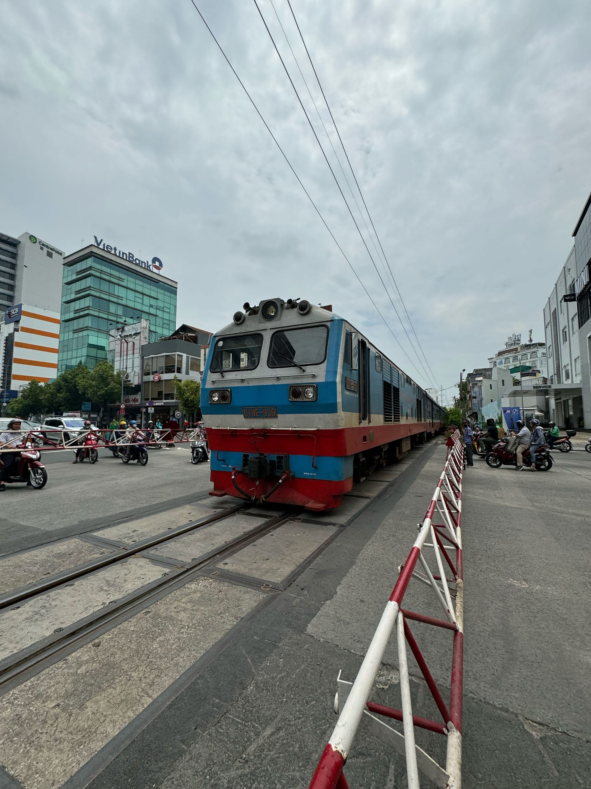 Khám phá con hẻm dài nhất Sài Gòn