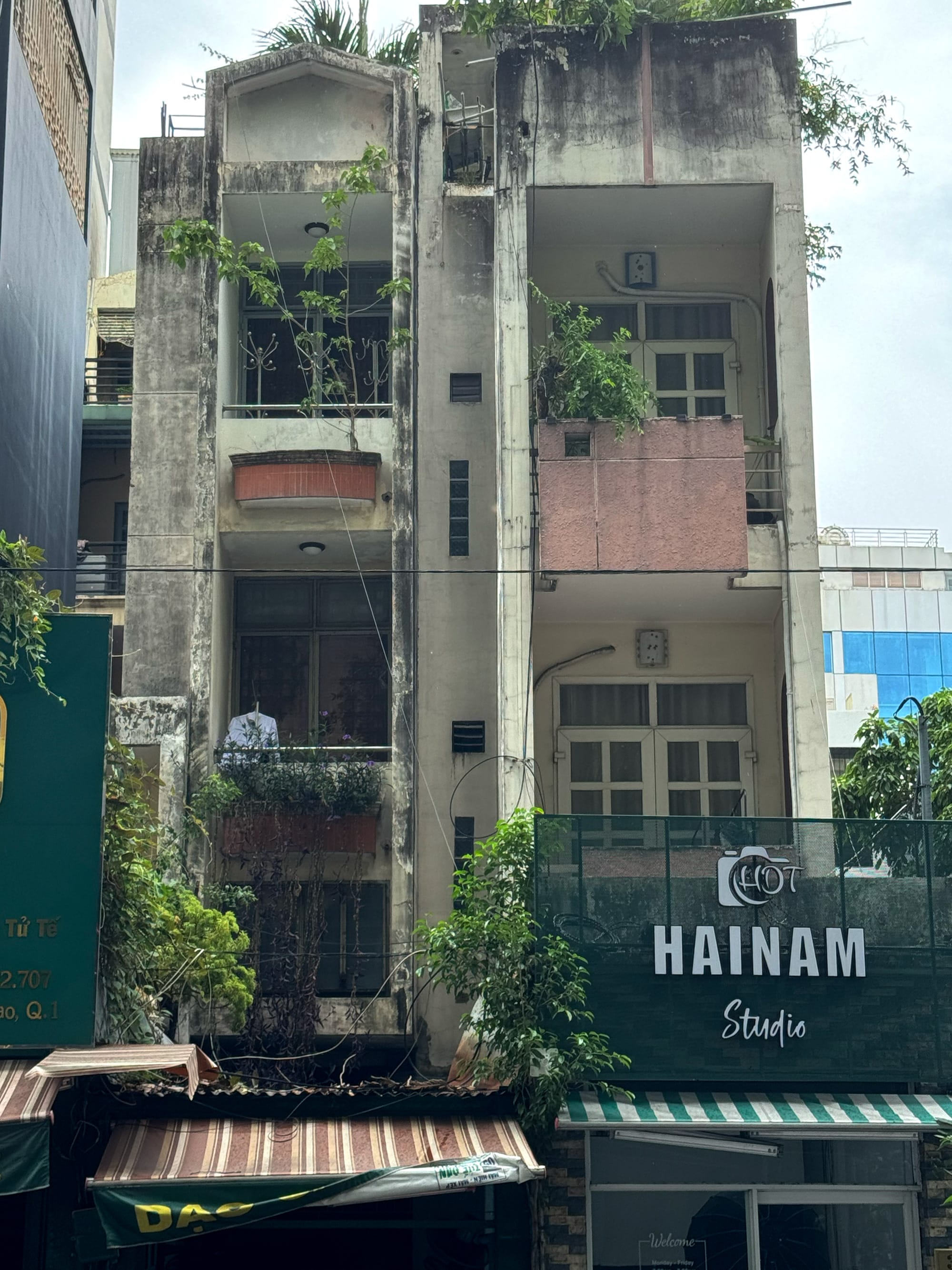 Những ngôi nhà kỳ lạ