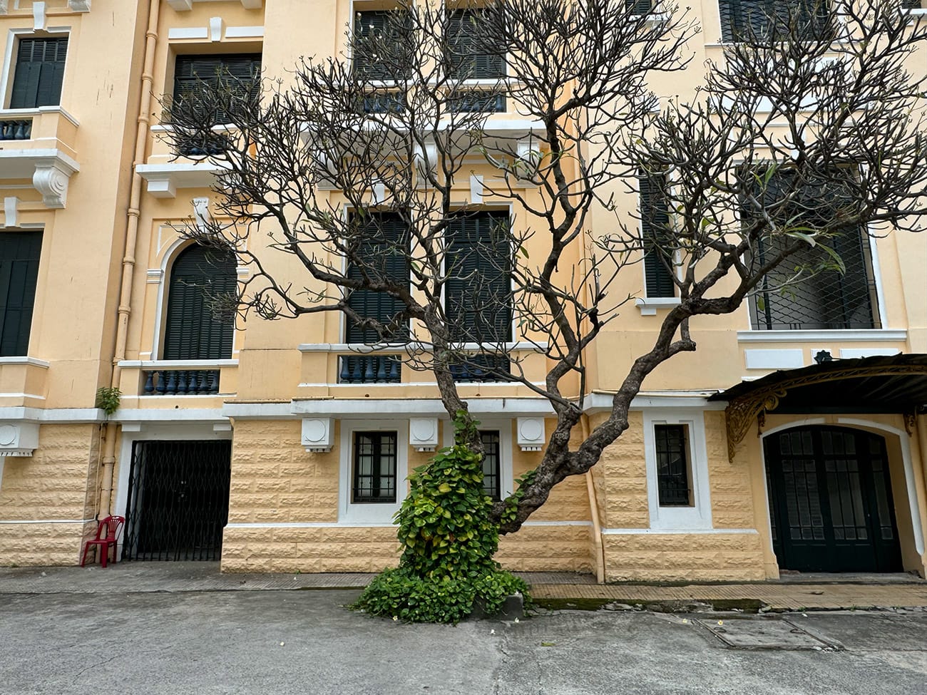 Bốn chú Hỏa và một khiếm khuyết