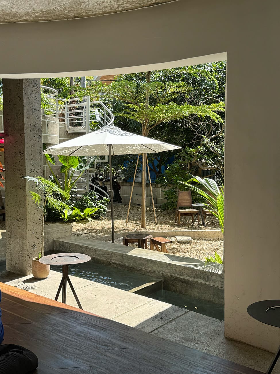 Chill trong những quán cà phê ẩn dật Thảo Điền