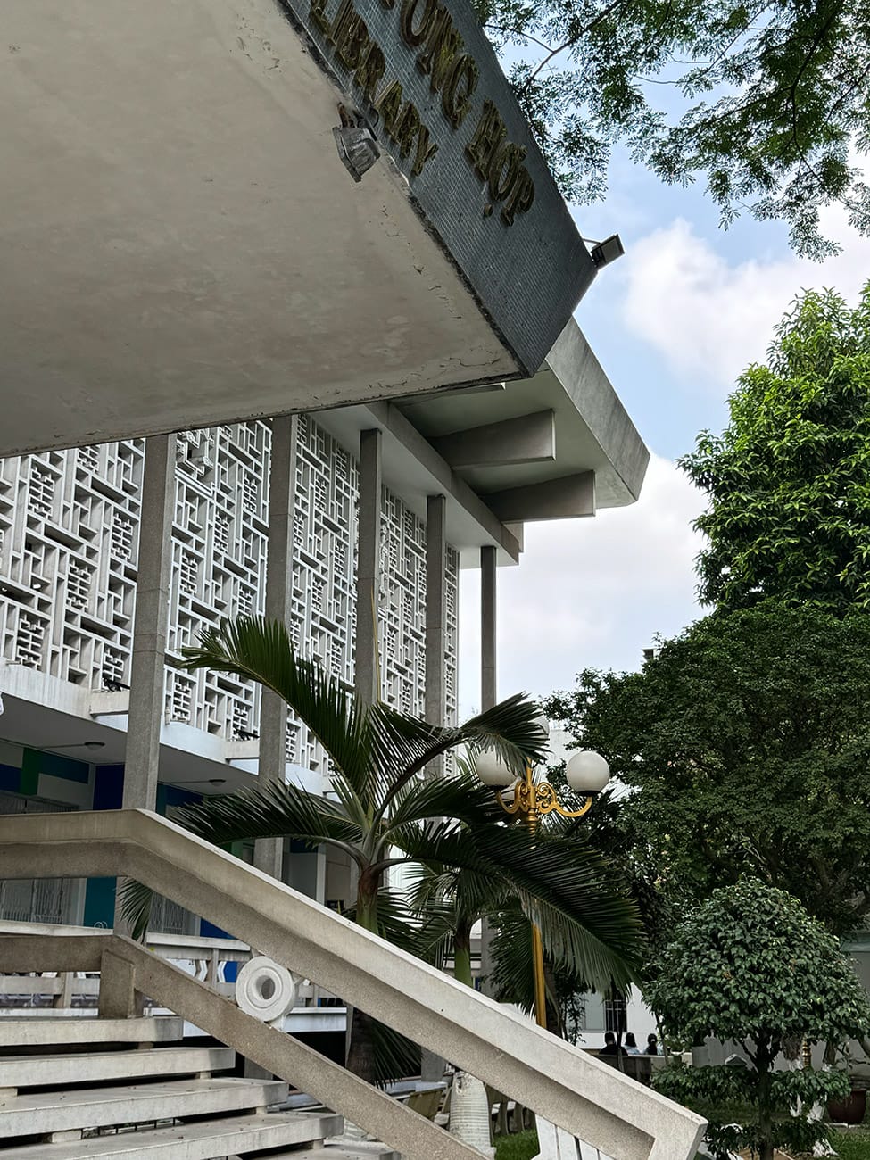 Coworking space miễn phí và vẻ đẹp cổ kính