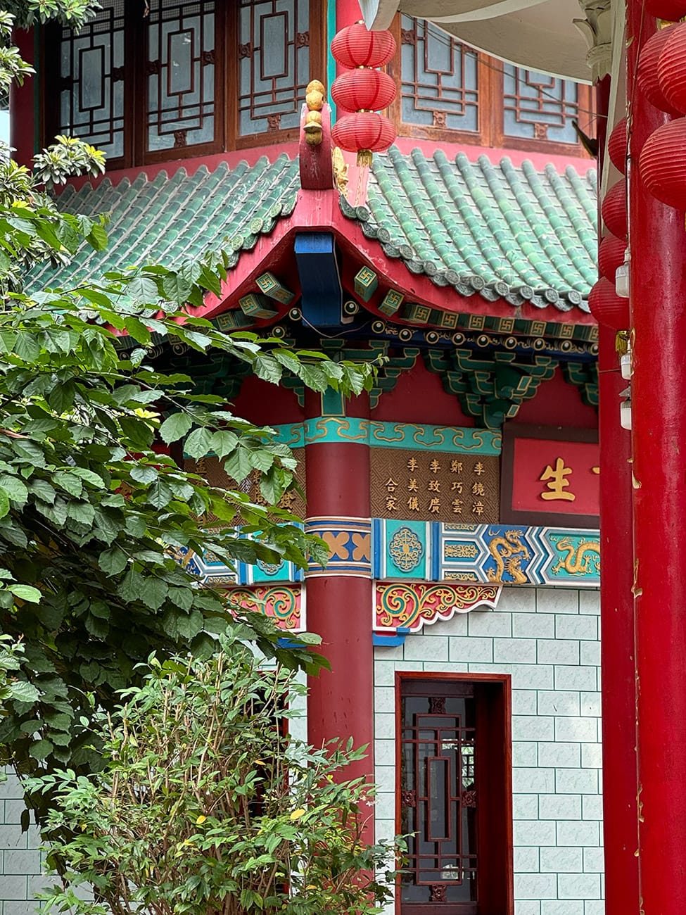 Một ngôi chùa chỉ có trong điện ảnh