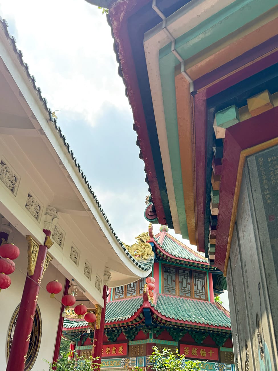 Một ngôi chùa chỉ có trong điện ảnh