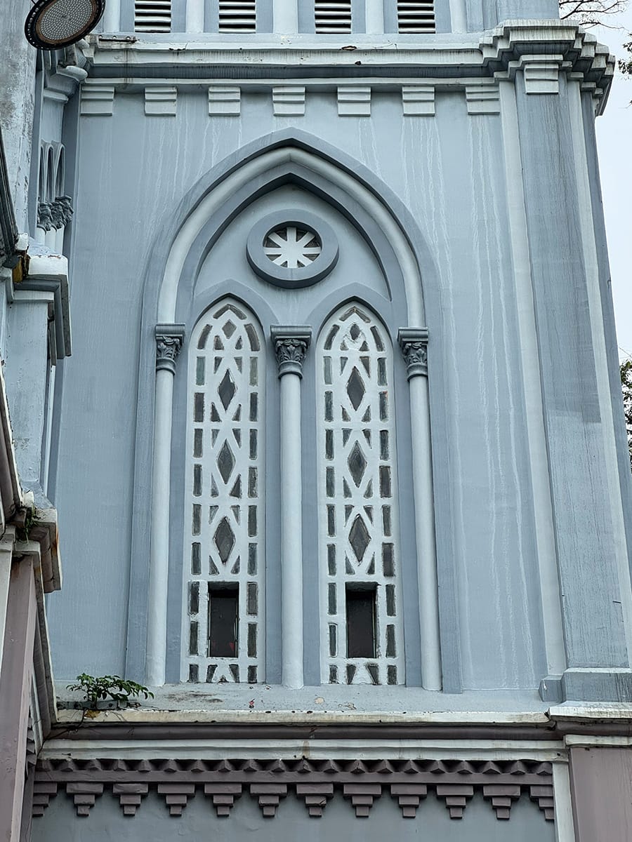 Nhà thờ nhỏ và chuyện của kiến trúc sư “cây nhà lá vườn”