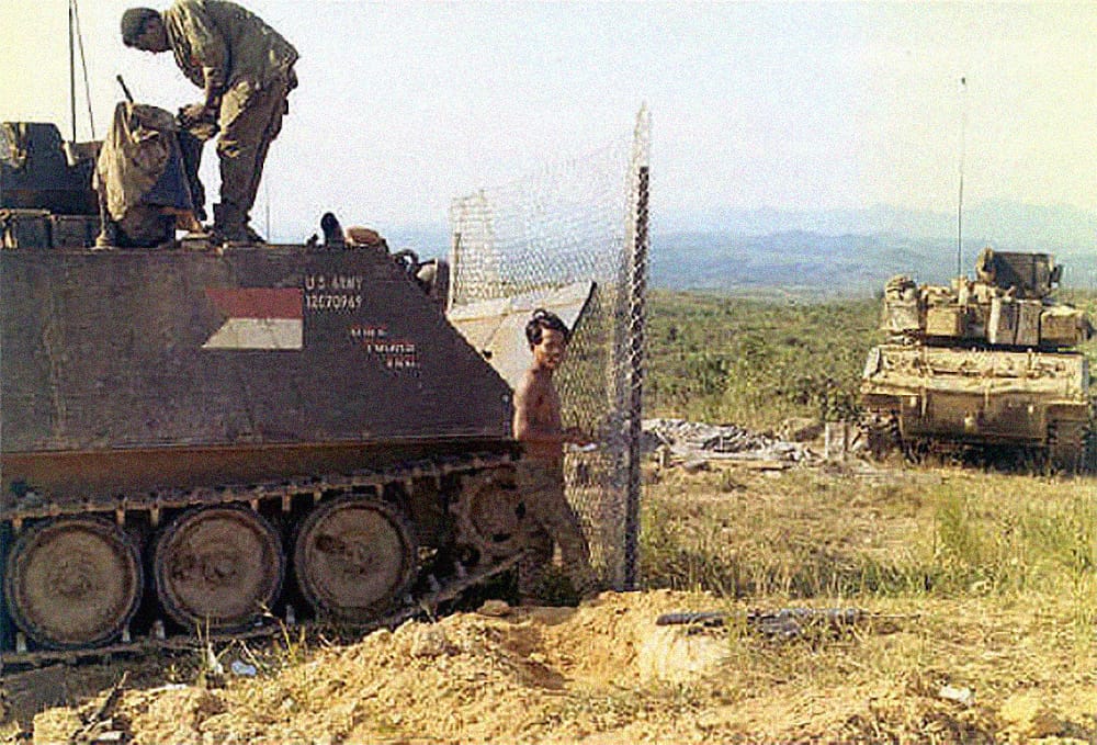 Từ khiên chắn đến giàn hoa
