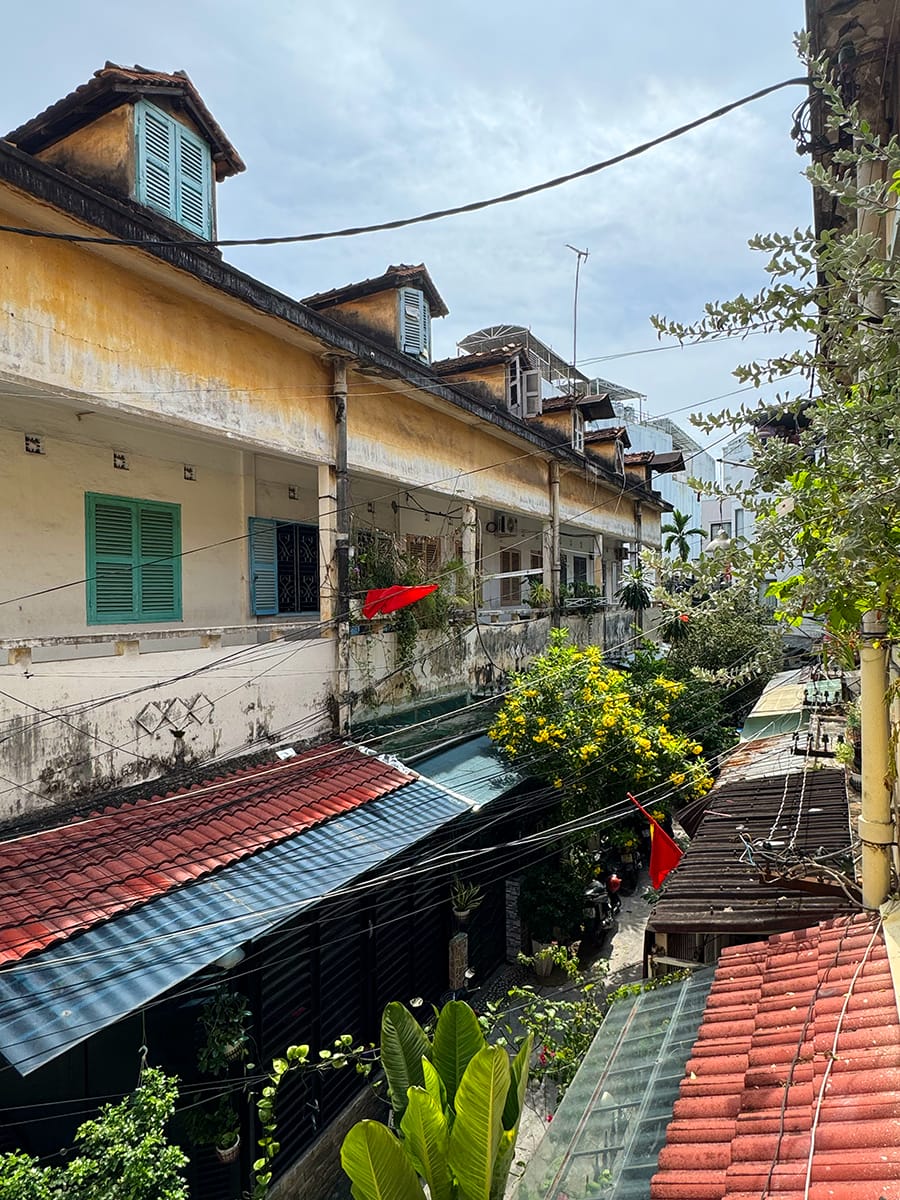 Cư xá bước ra từ một bài hát