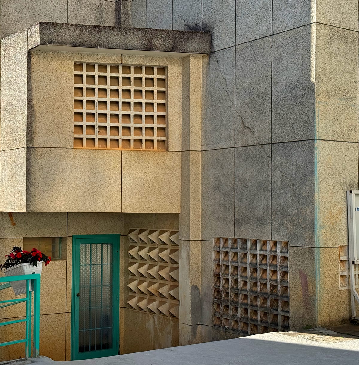 Học viện kỳ ảo trên cao nguyên